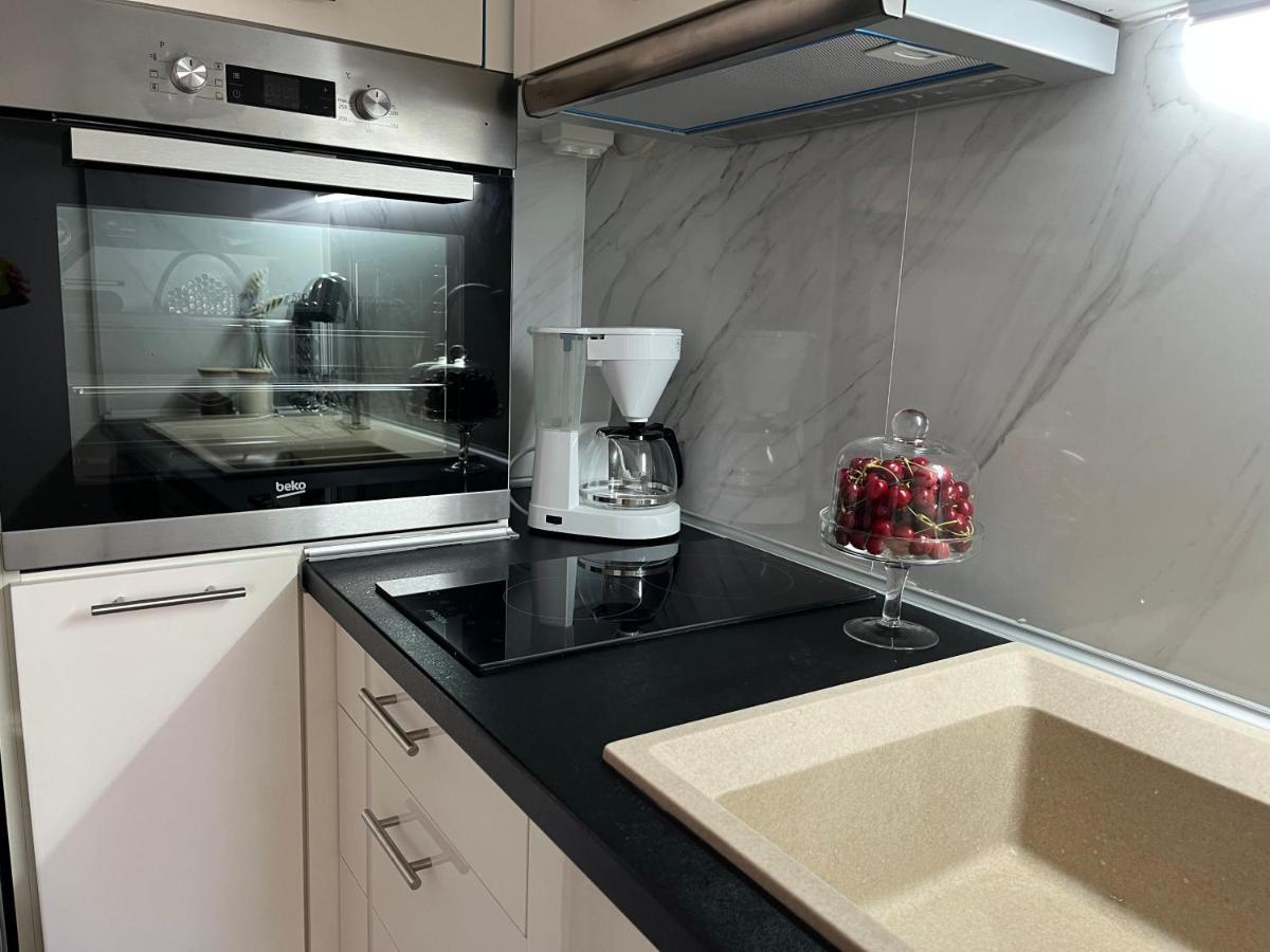 Theo Suites Кавала Екстериор снимка